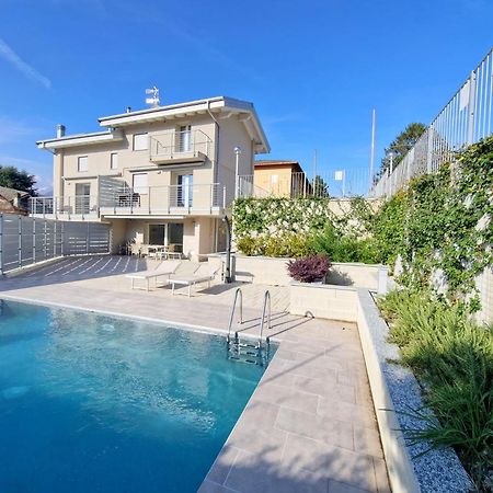 Villa Claudia With Private Pool Colico Extérieur photo